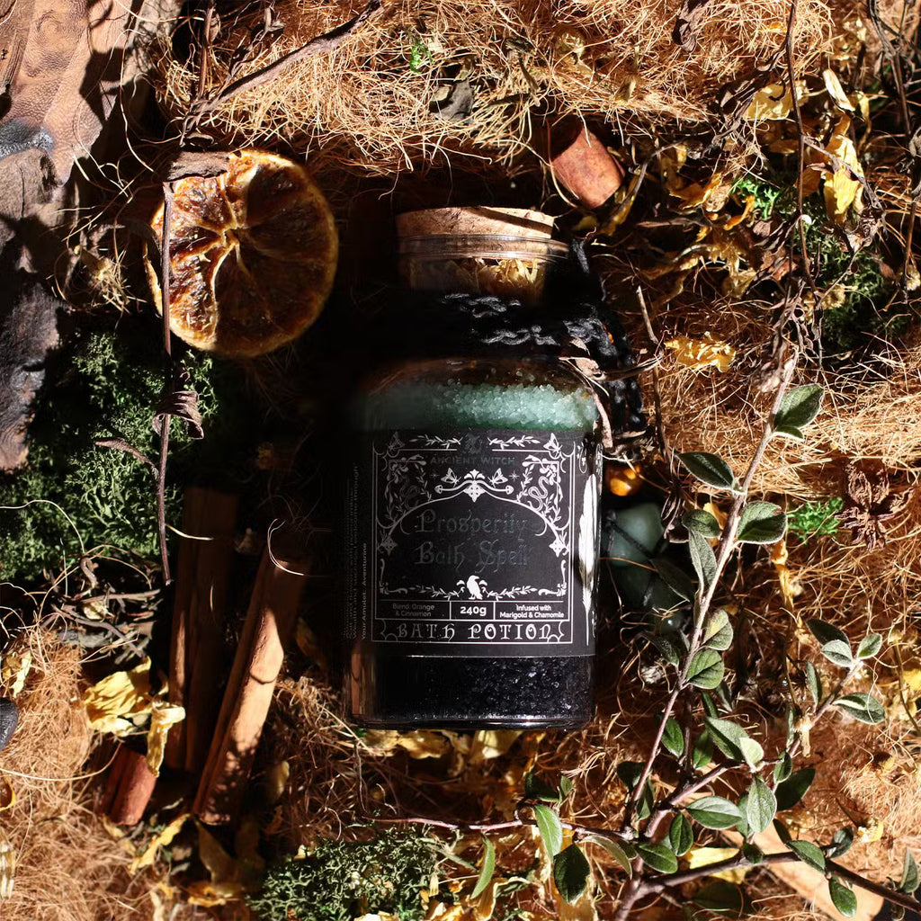 Ancient Witch Prosperity Bath Spell Potion with Aventurine Necklace